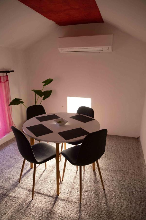 Citygarden Apartman Subotica Bagian luar foto